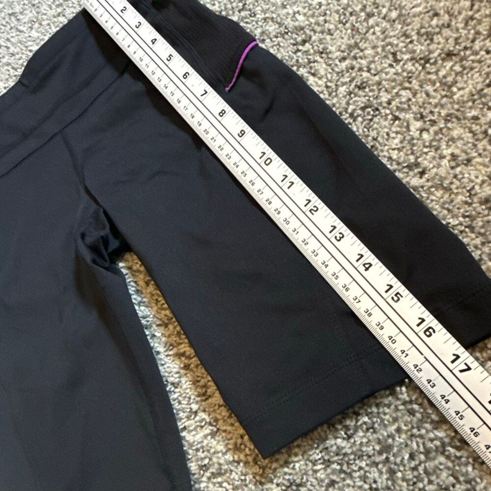 Athleta Biker shorts women’s XS - Picture 5 of 9